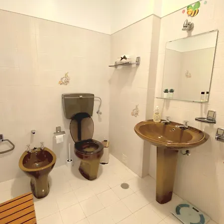 Family With Balcony, 5 Min From The アパート サンタ・クルーズ