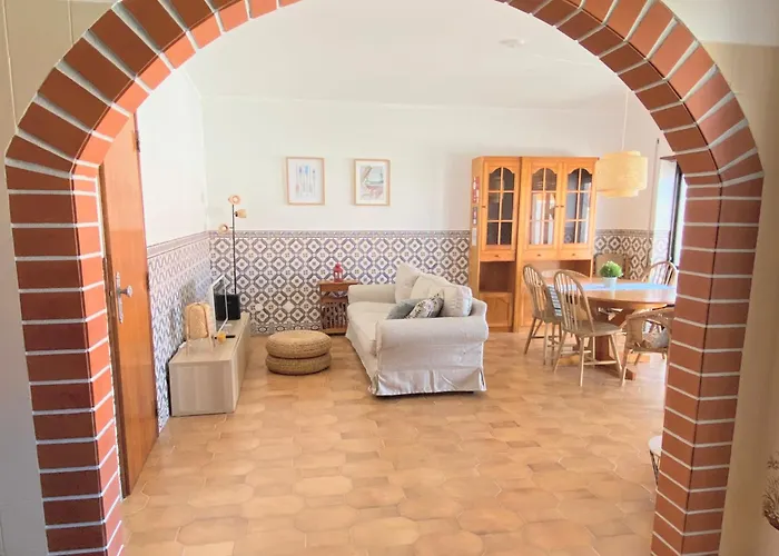 Family With Balcony, 5 Min From The Apartamento